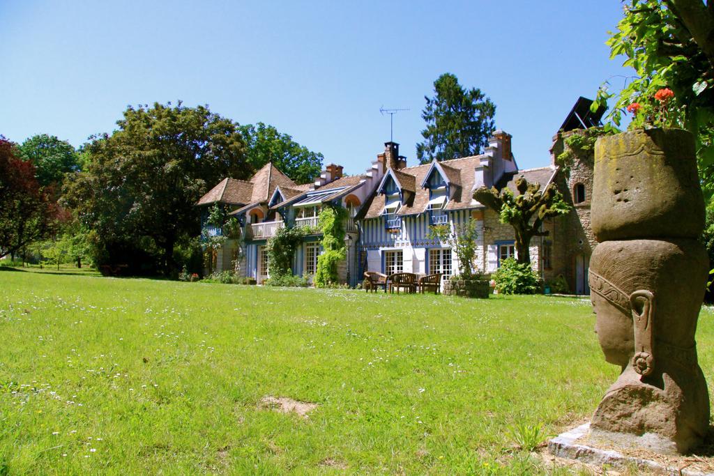 Domaine De Chantemerles Fontainebleau Exterior photo