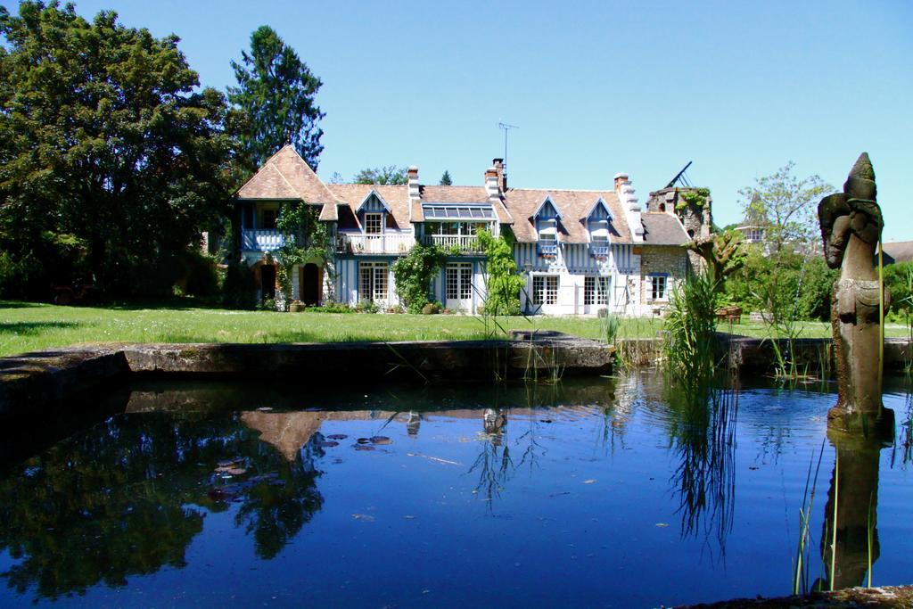 Domaine De Chantemerles Fontainebleau Exterior photo